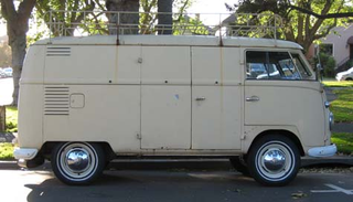 Illustration for article titled 1957 Volkswagen Transporter